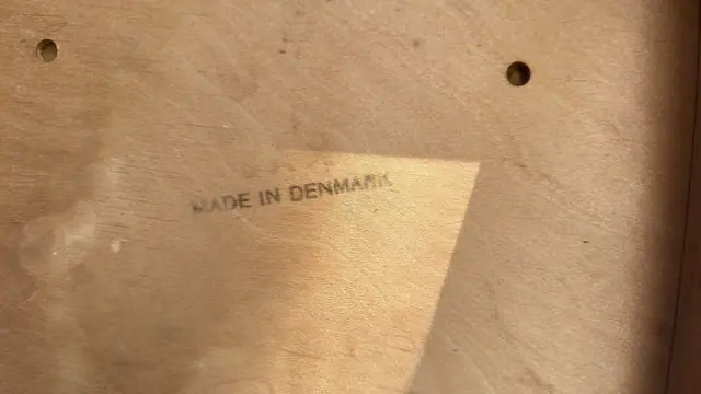 Danish Teak Side Chair with Black Leather in the Style of Kai Kristiansen - detail