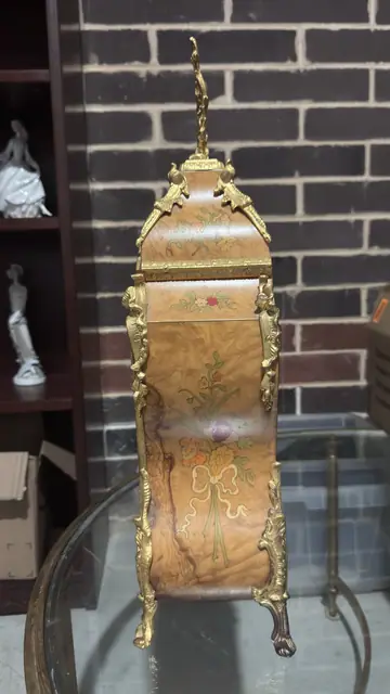 French Louis XV-Style Ormolu-Mounted Mantel Clock with Floral-Painted Burl Case - detail