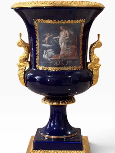 French Sèvres-Style Cobalt Blue Porcelain Pedestal Urn with Classical Painted Panel - detail