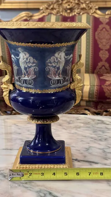 French Sèvres-Style Cobalt Blue Porcelain Pedestal Urn with Classical Painted Panel - detail