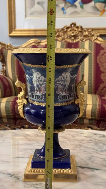French Sèvres-Style Cobalt Blue Porcelain Pedestal Urn with Classical Painted Panel - detail