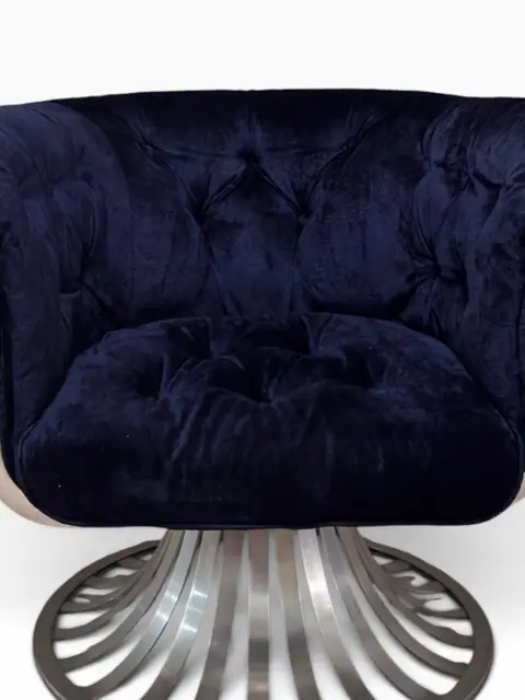 Italian Chrome and Velvet Swivel Lounge Chair in the Style of Gastone Rinaldi - detail