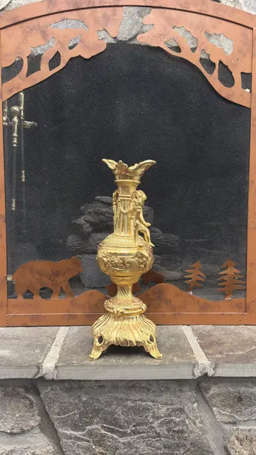 Italian-Style Gilt Bronze Urn with Putto Handles, 19th-Century Taste - detail