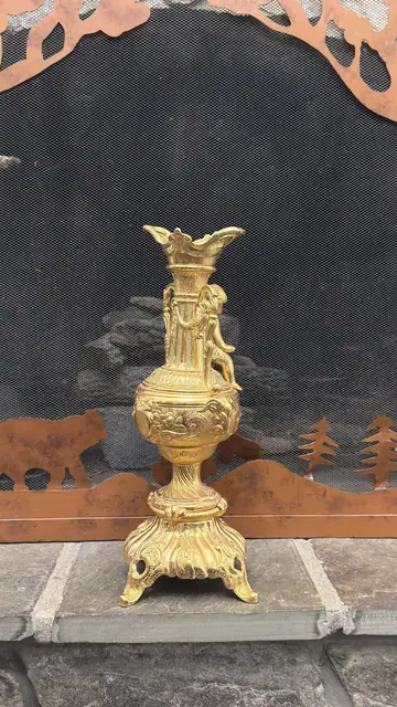 Italian-Style Gilt Bronze Urn with Putto Handles, 19th-Century Taste - detail