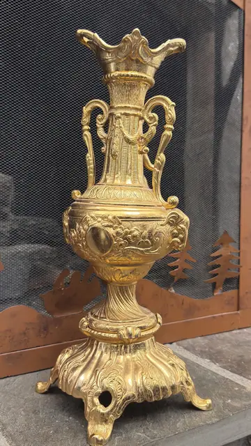 Italian-Style Gilt Bronze Urn with Putto Handles, 19th-Century Taste - detail