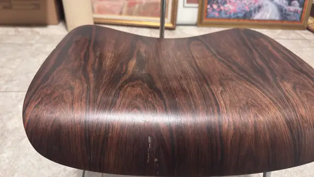 Molded Rosewood Plywood Lounge Chair in the Style of Charles and Ray Eames (Model LCM) - detail