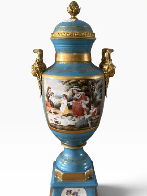 Pair of French Sèvres-Style Bleu Céleste Porcelain Lidded Urns with Hand-Painted Genre Scenes - detail