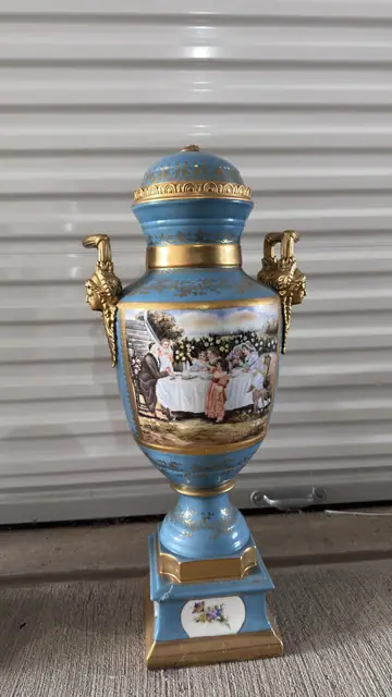 Pair of French Sèvres-Style Bleu Céleste Porcelain Lidded Urns with Hand-Painted Genre Scenes - detail
