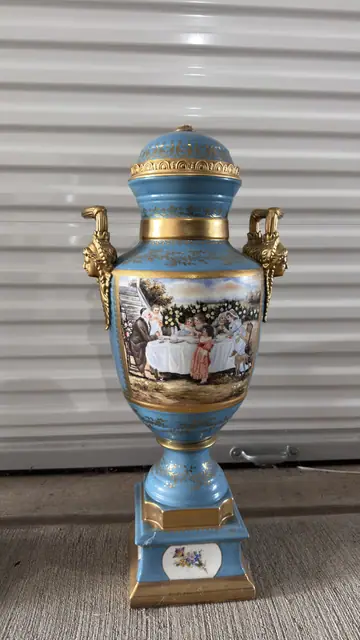 Pair of French Sèvres-Style Bleu Céleste Porcelain Lidded Urns with Hand-Painted Genre Scenes - detail