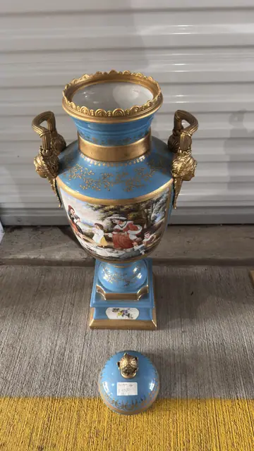 Pair of French Sèvres-Style Bleu Céleste Porcelain Lidded Urns with Hand-Painted Genre Scenes - detail