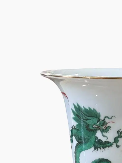Porcelain Trumpet Vase with Green Ming Dragon Decoration - detail