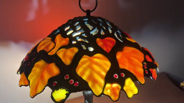 Tiffany-Style Autumn Leaves Stained-Glass Table Lamp - detail