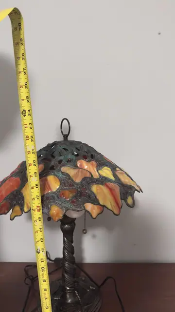 Tiffany-Style Autumn Leaves Stained-Glass Table Lamp - detail