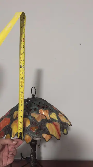 Tiffany-Style Autumn Leaves Stained-Glass Table Lamp - detail