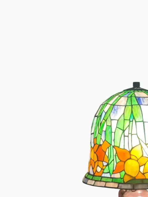 Tiffany-Style Daffodil Stained Glass Table Lamp on Ceramic Urn Base - detail