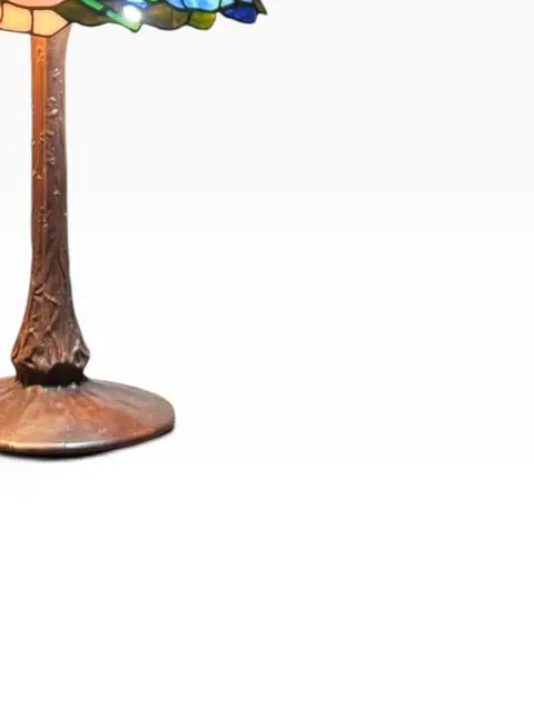 Tiffany-Style Floral Cone Table Lamp with Tree-Trunk Base - detail