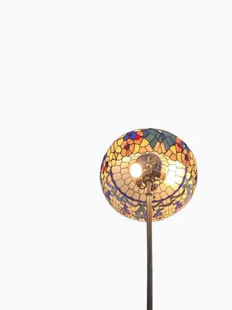 Tiffany-Style Floral Globe Floor Lamp - detail