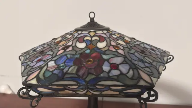 Tiffany-Style Floral Mission Table Lamp with Square Stained Glass Shade - detail