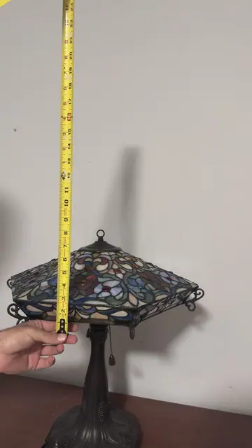 Tiffany-Style Floral Mission Table Lamp with Square Stained Glass Shade - detail