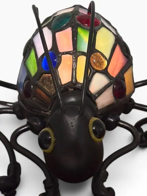 Tiffany-Style Stained Glass Beetle Accent Lamp - detail