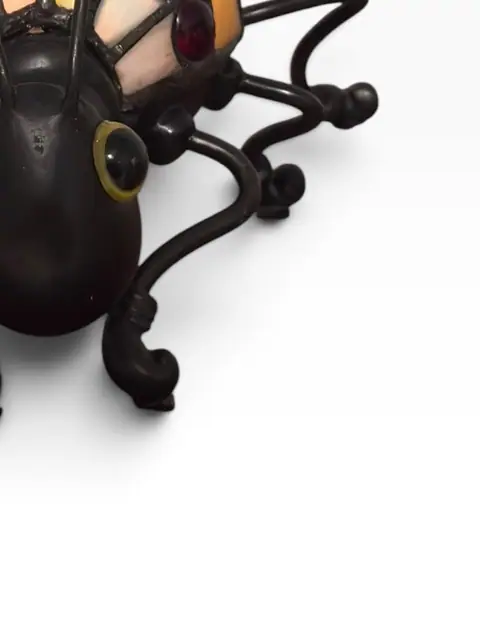 Tiffany-Style Stained Glass Beetle Accent Lamp - detail