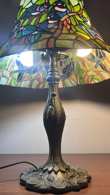Tiffany-Style Stained-Glass Table Lamp with Swallows - detail