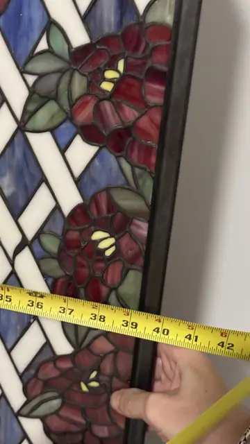 Tiffany-Style Stained Glass Three-Panel Fireplace Screen with Red Roses - detail