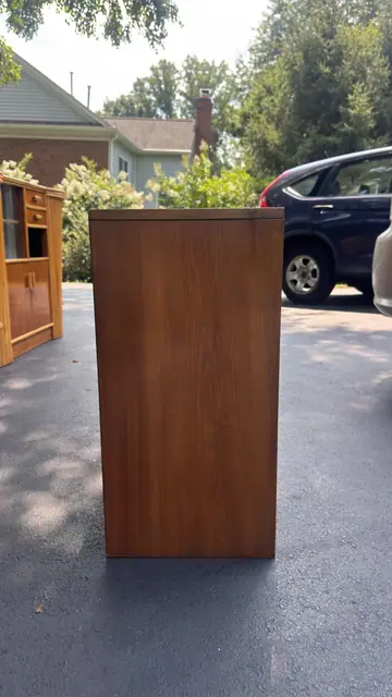 Traditional Mahogany Bookcase Cabinet - detail